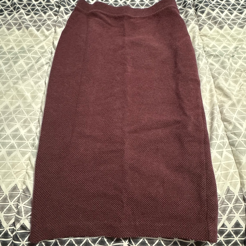 Covington Maroon Textured Midi Skirt